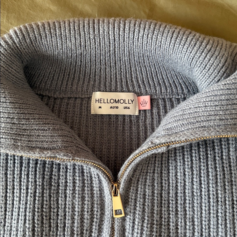 Hello Molly Sweater - Picture 2 of 3